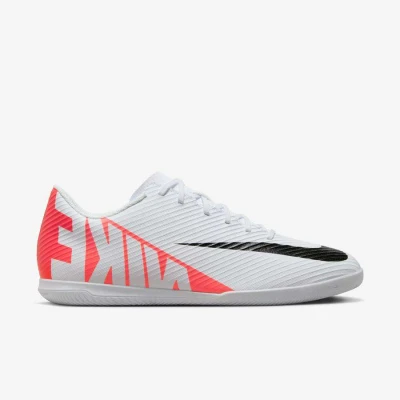 CHUTEIRA NIKE MERCURIAL VAPOR 15 CLUB FUTSALL MASCULINA - Branco/vermelho