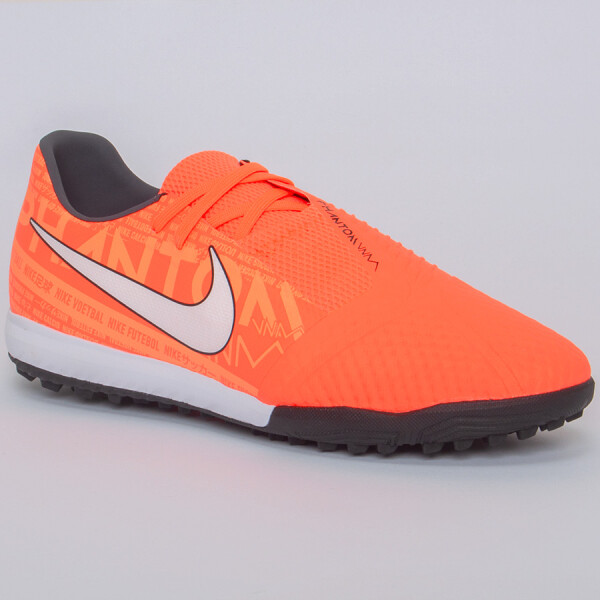 CHUTEIRA NIKE PHANTOM VENOM ACADEMY TF - Laranja/branco