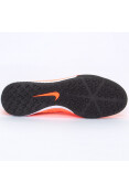 CHUTEIRA NIKE PHANTOM VENOM ACADEMY TF - Laranja/branco