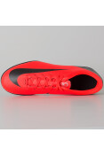 CHUTEIRA NIKE VAPORX 12 CLUB CR7 TF - Vermelho/preto