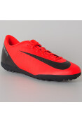 CHUTEIRA NIKE VAPORX 12 CLUB CR7 TF - Vermelho/preto
