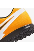 CHUTEIRA SOCIETY NIKE MERCURIAL VAPOR 13 CLUB TF MASCULINA - Laranja/branco CHUTEIRA SOCIETY NIKE MERCURIAL VAPOR 13 CLUB TF MASCULINA - Laranja/branco