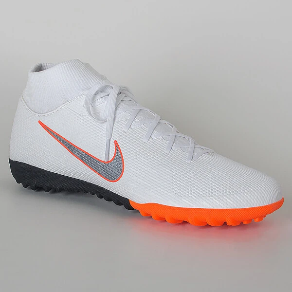 CHUTEIRA SOCIETY NIKE MERCURIALX SUPERFLY 6 ACADEMY TF - Branco/laranja
