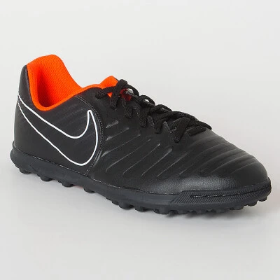 CHUTEIRA SOCIETY NIKE TIEMPO LEGENDX 7 CLUB TF INFANTIL - Preto/laranja