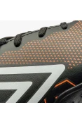 CHUTEIRA UMBRO SOCIETY TECHNO JR INFANTIL - Preto/laranja