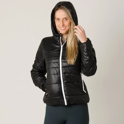 JAQUETA ADIDAS PADDED COM CAPUZ FEMININA - Preto JAQUETA ADIDAS PADDED COM CAPUZ FEMININA - Preto