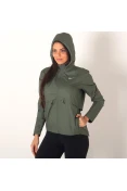 JAQUETA CORTA-VENTO NIKE ESSENTIALS FEMININA - Verde