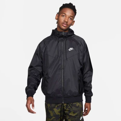 JAQUETA NIKE SPORTSWEAR WINDRUNNER MASCULINA - Preto