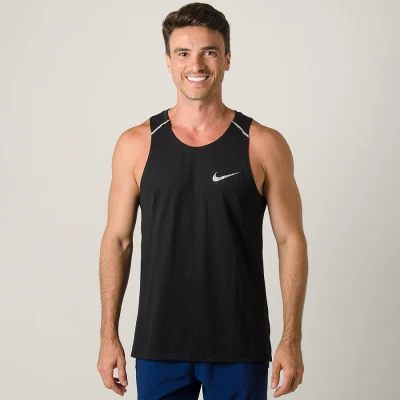 REGATA NIKE RISE 365 MASCULINA - Preto REGATA NIKE RISE 365 MASCULINA - Preto