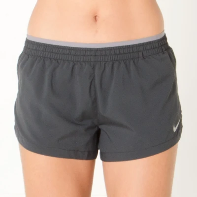 SHORTS NIKE ELEVATED TRACK 3 FEMININO - Chumbo SHORTS NIKE ELEVATED TRACK 3 FEMININO - Chumbo