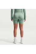 SHORTS NIKE PRO SEAMLESS FEMININO - Verde