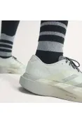 TÊNIS ADIDAS ADIZERO EVO SL FEMININO - Branco/dourado