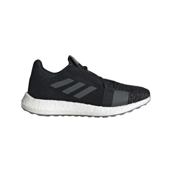 TÊNIS ADIDAS SENSEBOOST GO FEMININO - Preto/branco TÊNIS ADIDAS SENSEBOOST GO FEMININO - Preto/branco