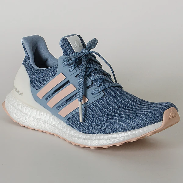 TÊNIS ADIDAS ULTRA BOOST FEMININO - Azul/rosa TÊNIS ADIDAS ULTRA BOOST FEMININO - Azul/rosa