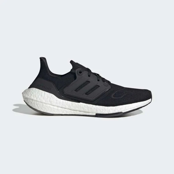 TÊNIS ADIDAS ULTRABOOST 22 FEMININO - Preto/branco