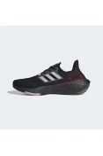 TÊNIS ADIDAS ULTRABOOST 22 FEMININO - Preto/rosa