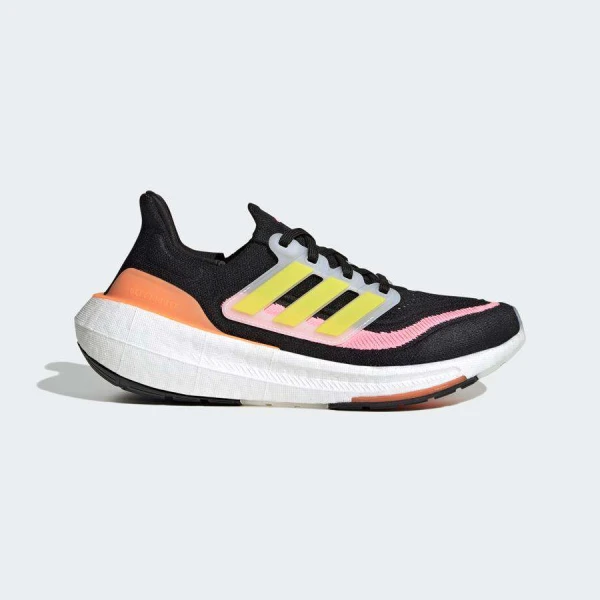 TÊNIS ADIDAS ULTRABOOST LIGHT FEMININO - Preto/amarelo