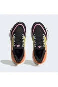 TÊNIS ADIDAS ULTRABOOST LIGHT FEMININO - Preto/amarelo TÊNIS ADIDAS ULTRABOOST LIGHT FEMININO - Preto/amarelo