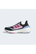 TÊNIS ADIDAS ULTRABOOST LIGHT FEMININO - Preto/rosa