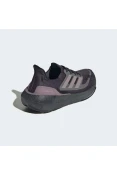 TÊNIS ADIDAS ULTRABOOST LIGHT FEMININO - Preto/roxo