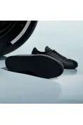 TÊNIS ADIDAS VL COURT MERCEDES AMG UNISSEX - Preto TÊNIS ADIDAS VL COURT MERCEDES AMG UNISSEX - Preto