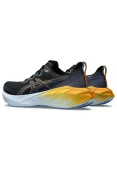 TÊNIS ASICS NOVABLAST 4 MASCULINO - Preto/azul