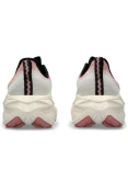 TÊNIS ASICS NOVABLAST 4 TR FEMININO - Rosa/bege