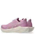 TÊNIS ASICS NOVABLAST 6 FEMININO - Lilas/bege
