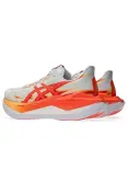 TÊNIS ASICS SUPERBLAST 3 UNISSEX - Branco/laranja TÊNIS ASICS SUPERBLAST 3 UNISSEX - Branco/laranja
