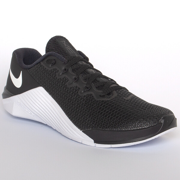 TÊNIS CROSSFIT NIKE METCON 5 MASCULINO - Preto/branco