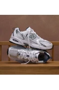 TÊNIS NEW BALANCE 530 UNISSEX - Branco/prata TÊNIS NEW BALANCE 530 UNISSEX - Branco/prata