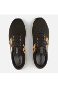TÊNIS NEW BALANCE FUELCELL PROPEL V5 MASCULINO - Preto/laranja