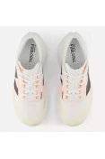 TÊNIS NEW BALANCE FUELCELL REBEL V4 MASCULINO - Bege/branco