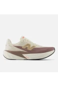 TÊNIS NEW BALANCE FUELCELL REBEL V5 FEMININO - Bege/marrom