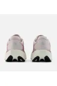 TÊNIS NEW BALANCE FUELCELL REBEL V5 FEMININO - Rosa/lilas