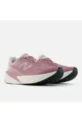 TÊNIS NEW BALANCE FUELCELL REBEL V5 FEMININO - Rosa/lilas