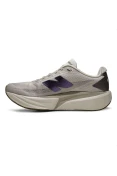 TÊNIS NEW BALANCE FUELCELL REBEL V5 MASCULINO - Bege/roxo TÊNIS NEW BALANCE FUELCELL REBEL V5 MASCULINO - Bege/roxo