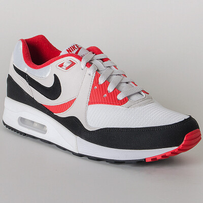 TÊNIS NIKE AIR MAX LIGHT MASCULINO - Branco/preto