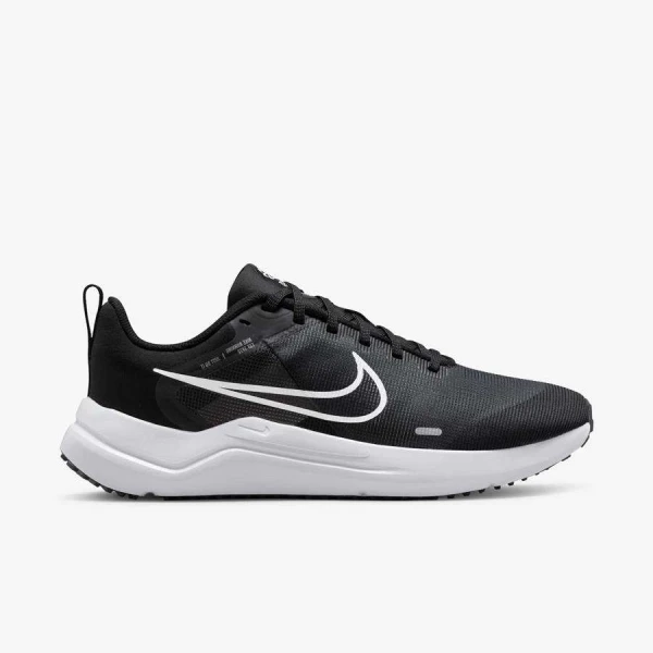 TÊNIS NIKE DOWNSHIFTER 12 FEMININO - Preto/branco
