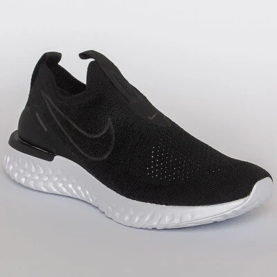 TÊNIS NIKE EPIC PHANTOM REACT FLYKNIT FEMININO - Preto/branco TÊNIS NIKE EPIC PHANTOM REACT FLYKNIT FEMININO - Preto/branco