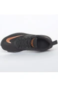 TÊNIS NIKE FLY.BY LOW II MASCULINO - Preto/dourado TÊNIS NIKE FLY.BY LOW II MASCULINO - Preto/dourado