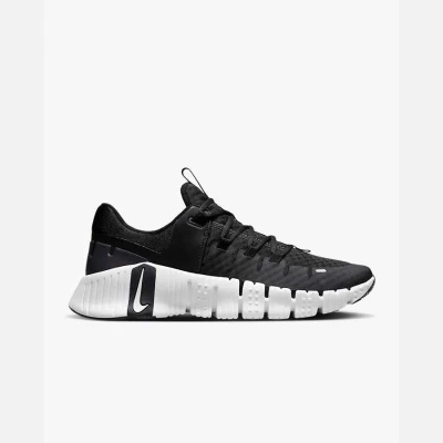 TÊNIS NIKE FREE METCON 5 MASCULINO - Preto/branco
