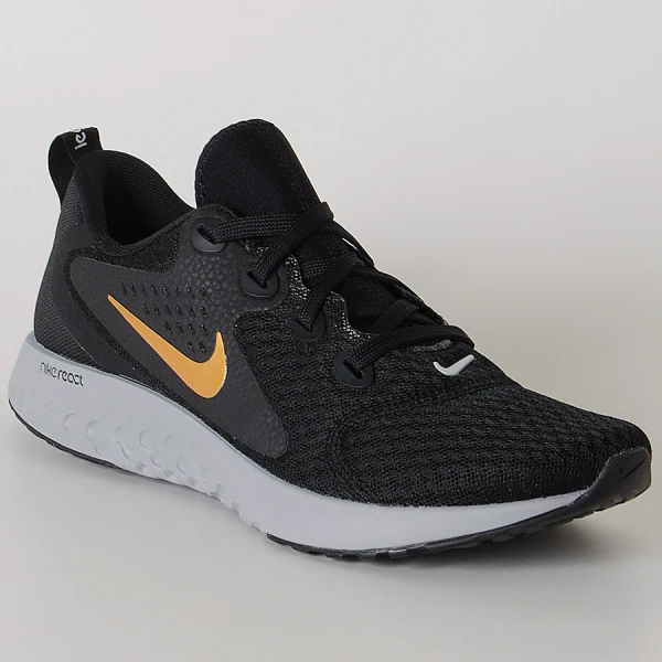 TÊNIS NIKE LEGEND REACT FEMININO - Preto/dourado