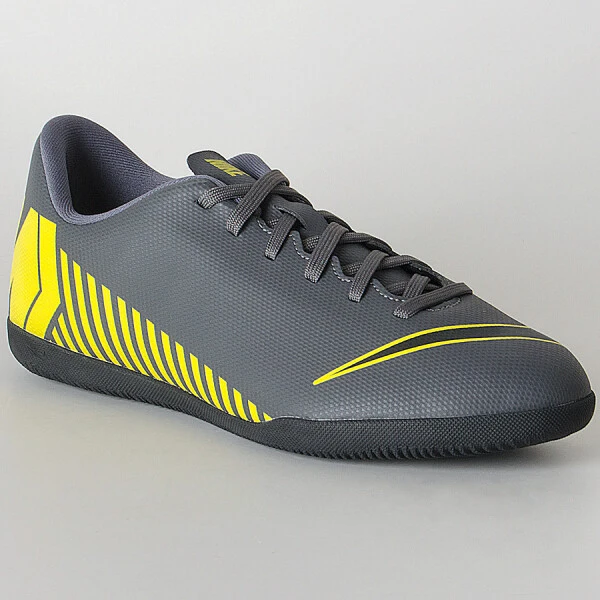 TÊNIS NIKE MERCURIAL VAPORX 12 CLUB IC INFANTIL - Chumbo/amarelo TÊNIS NIKE MERCURIAL VAPORX 12 CLUB IC INFANTIL - Chumbo/amarelo