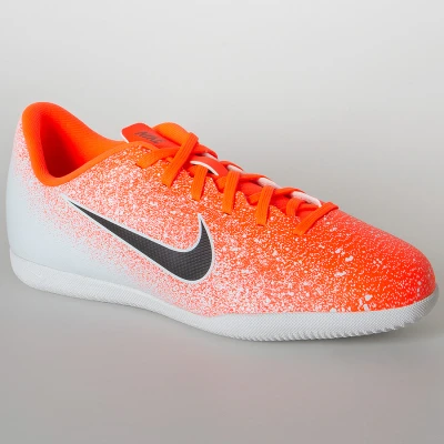 TÊNIS NIKE MERCURIAL VAPORX 12 CLUB IC INFANTIL - Laranja/branco