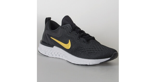 nike odyssey react feminino preto