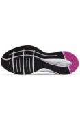 TENIS NIKE QUEST 3 FEMININO - Preto/branco