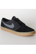 TÊNIS NIKE SB PORTMORE II SOLARSOFT MASCULINO - Preto/marrom