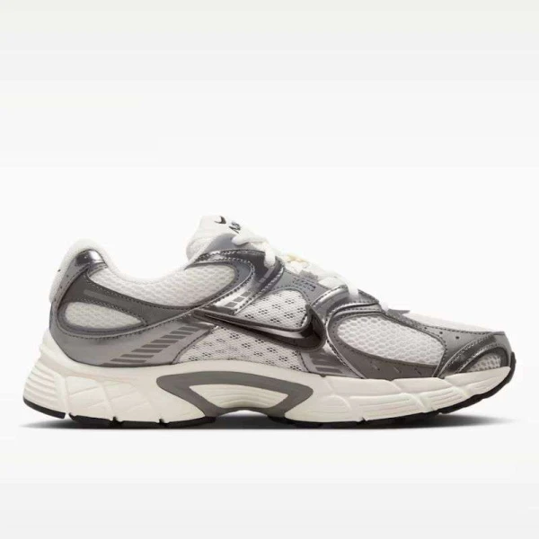 TÊNIS NIKE V5 RNR MASCULINO HJ5228 - Branco/cinza