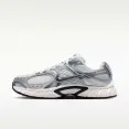 TÊNIS NIKE V5 RNR MASCULINO HJ5228 - Cinza/prata TÊNIS NIKE V5 RNR MASCULINO HJ5228 - Cinza/prata